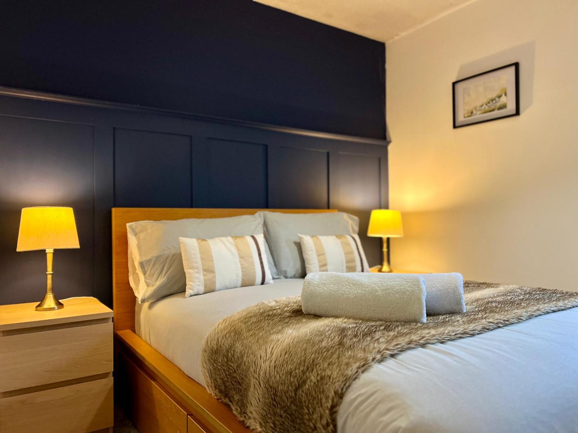 グラスゴーGround Floor Flat With Free Parking & Wifiアパートメント エクステリア 写真