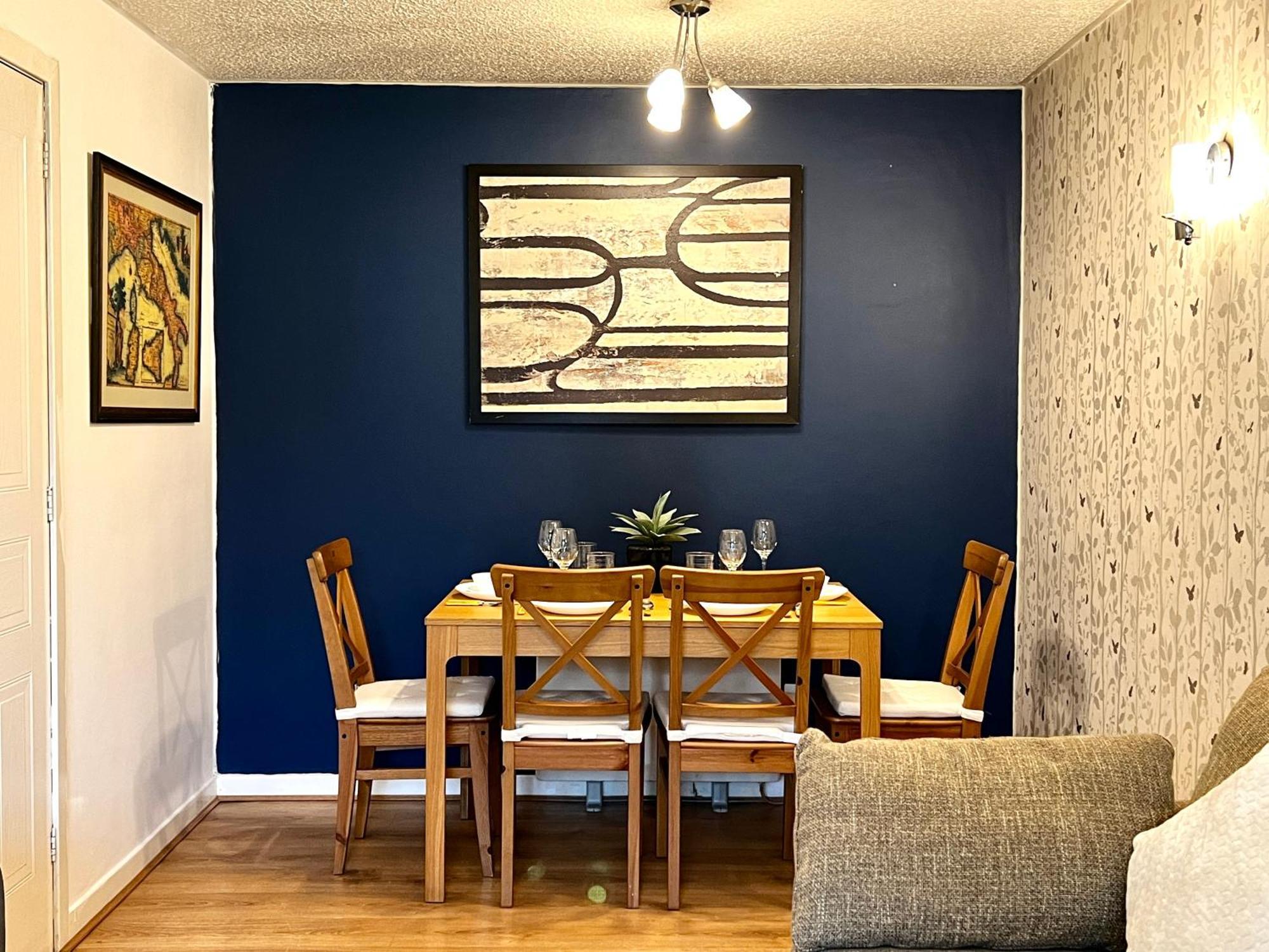 グラスゴーGround Floor Flat With Free Parking & Wifiアパートメント エクステリア 写真